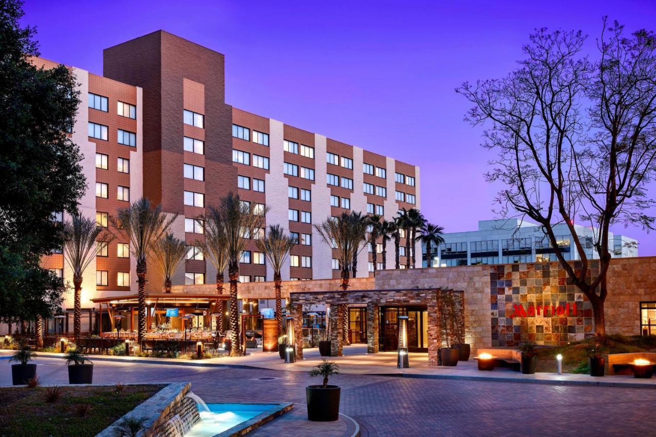 Los Angeles Marriott Burbank Airport Экстерьер фото